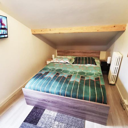 Bagneux Paris Confort Netflix RER B Extérieur photo