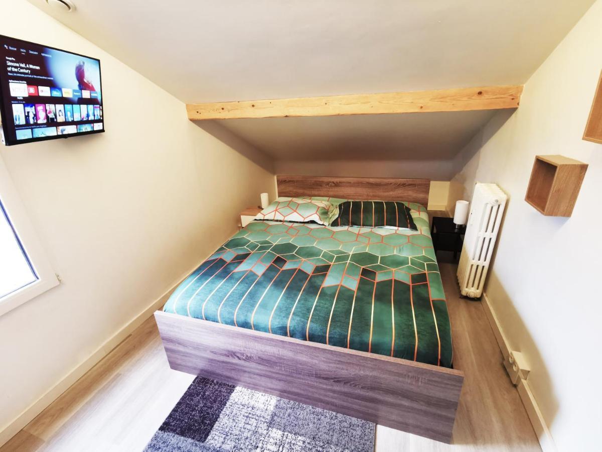 Bagneux Paris Confort Netflix RER B Extérieur photo